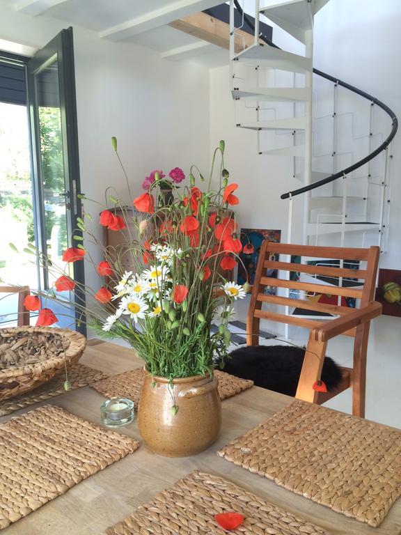 PāvilostaCardinalis Houseアパートメント エクステリア 写真