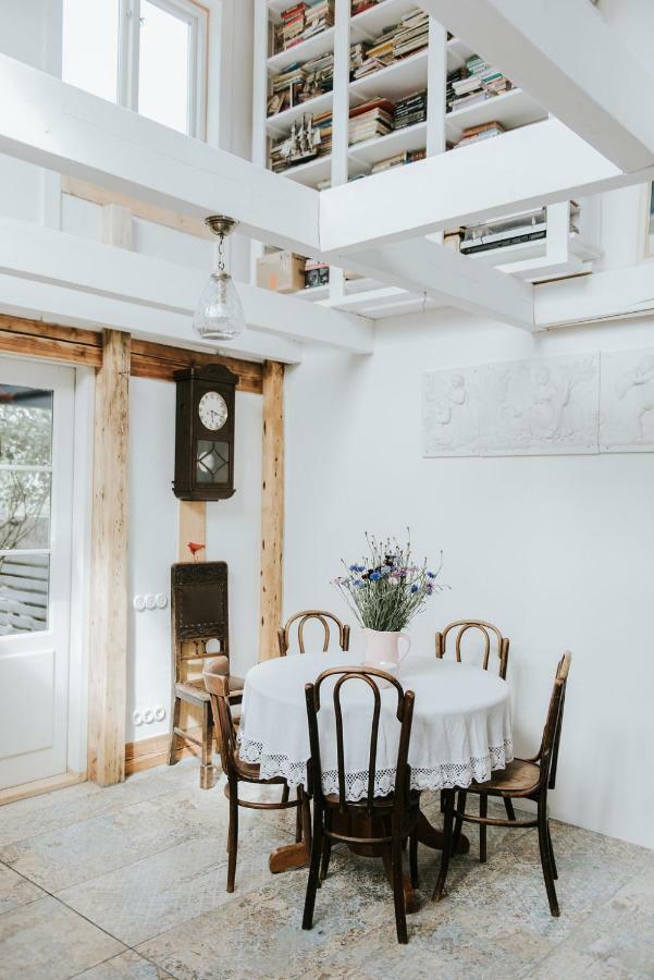 PāvilostaCardinalis Houseアパートメント エクステリア 写真