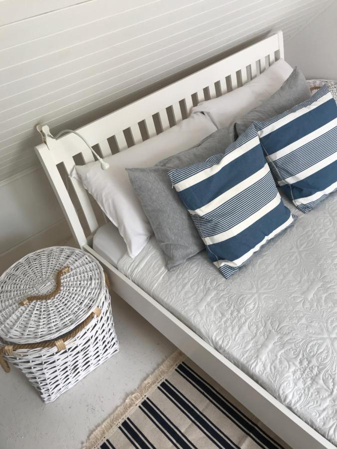PāvilostaCardinalis Houseアパートメント エクステリア 写真